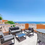 Ocean View With A Terrace Apartmán