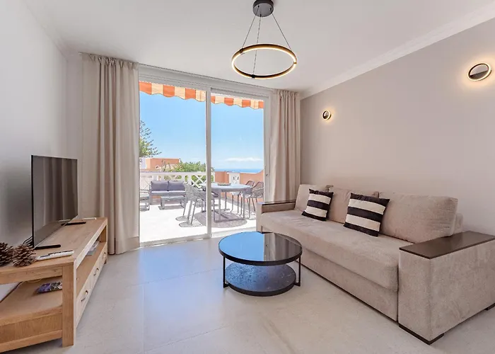 Апартаменти Ocean View With A Terrace